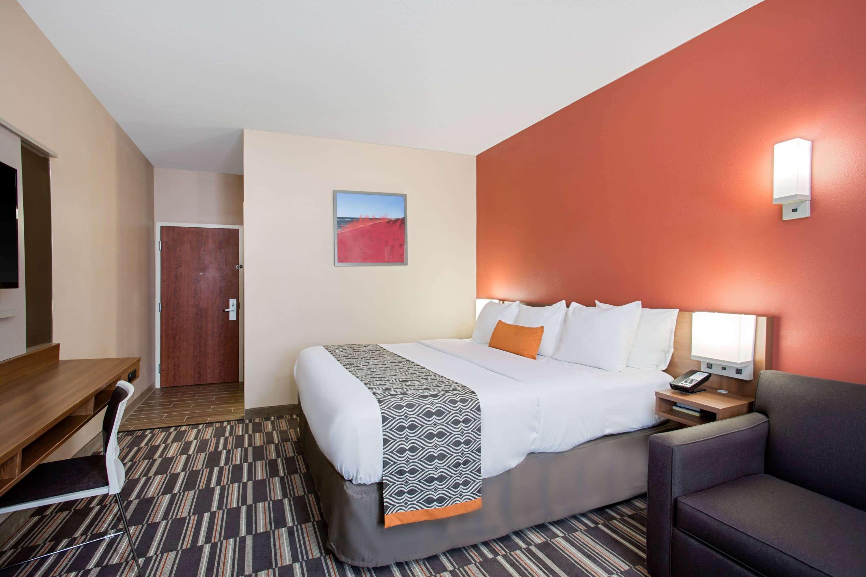 Microtel Inn & Suites By Wyndham Walterboro Exterior photo